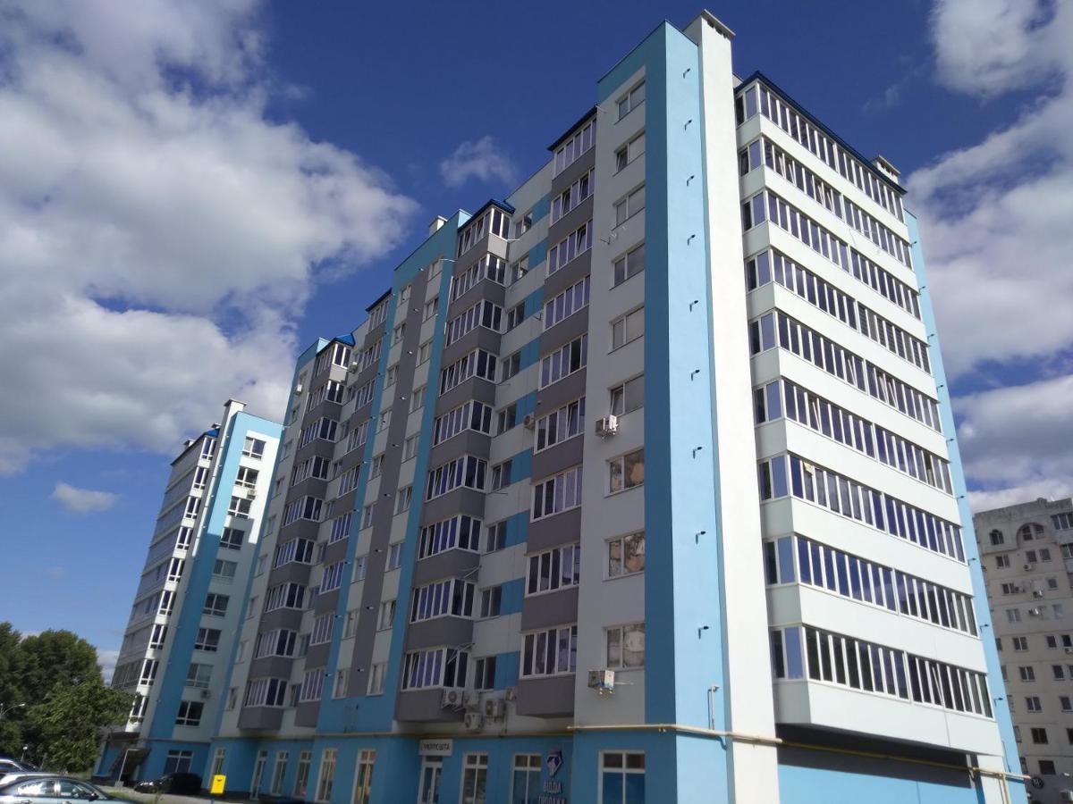 стильна в новому будинку, поряд центр та р. дніпро Apartment *