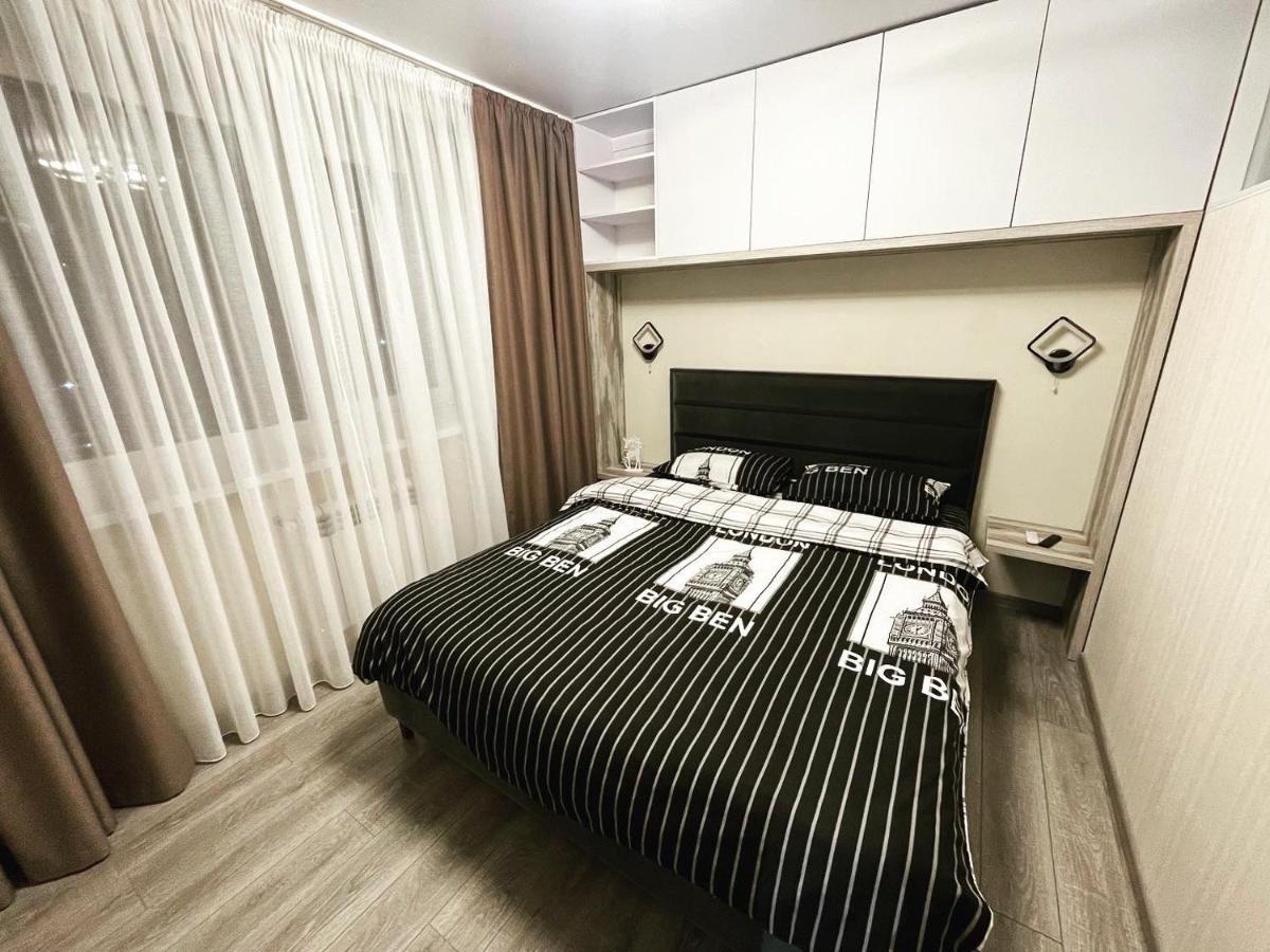 стильна в новому будинку, поряд центр та р. дніпро Apartment Cherkasy